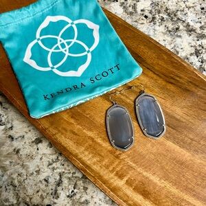 Kendra Scott Dani Drop Silver/Gray Earrings